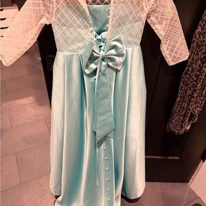 Lot of girls clothes